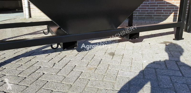 Foderdistribution  Staande Big-Bag Vultrechter...