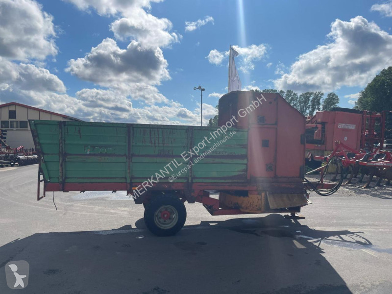 Distribution de fourrage   SVW2RO neuer Boden