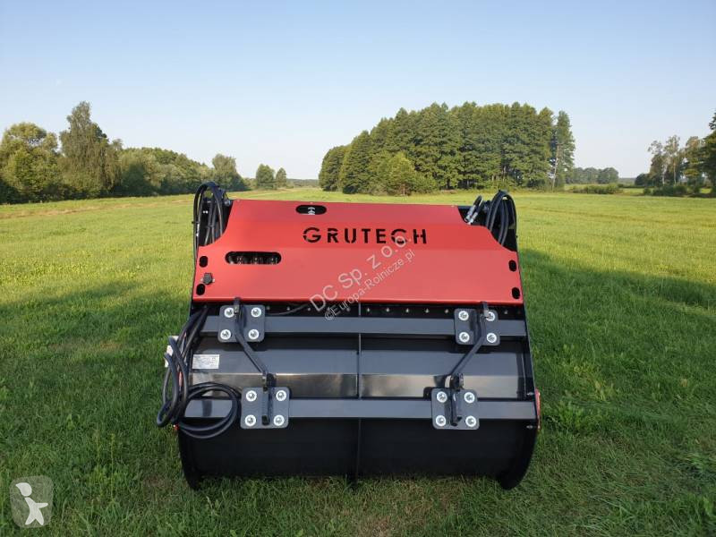 Distribución de forraje Grutech TMR-Futtereimer...