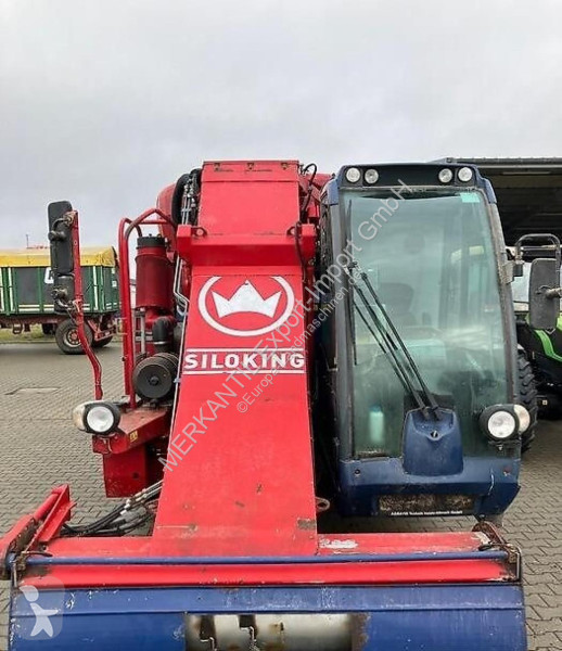 Distribution de fourrage Siloking  Selfline...