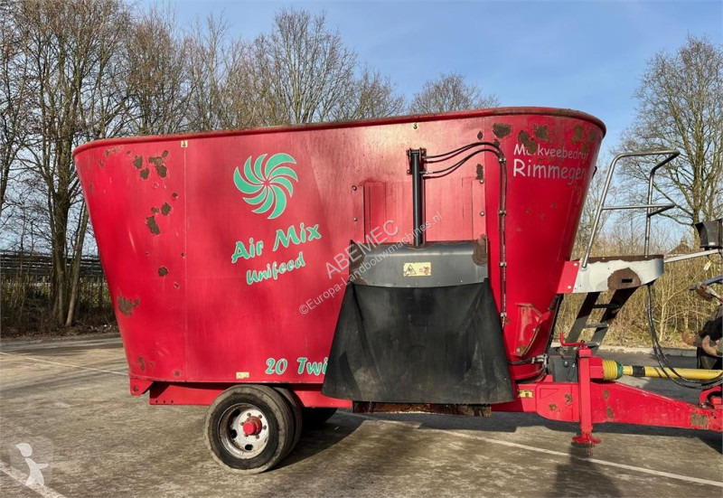 Foderdistribution  Voermengwagen 20 m³
