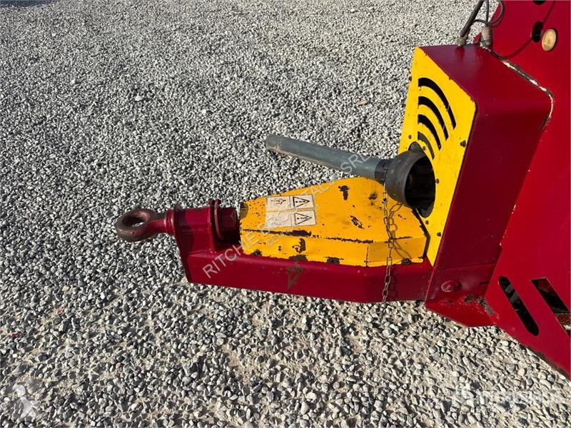 Розподіл кормів AGM W10 Feed Mixer