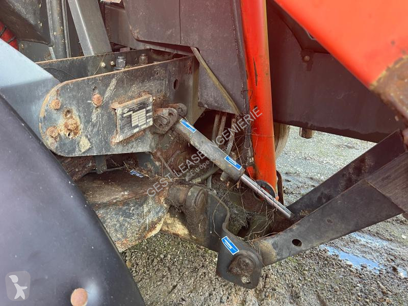 Distribution de fourrage Kuhn  SP 14
