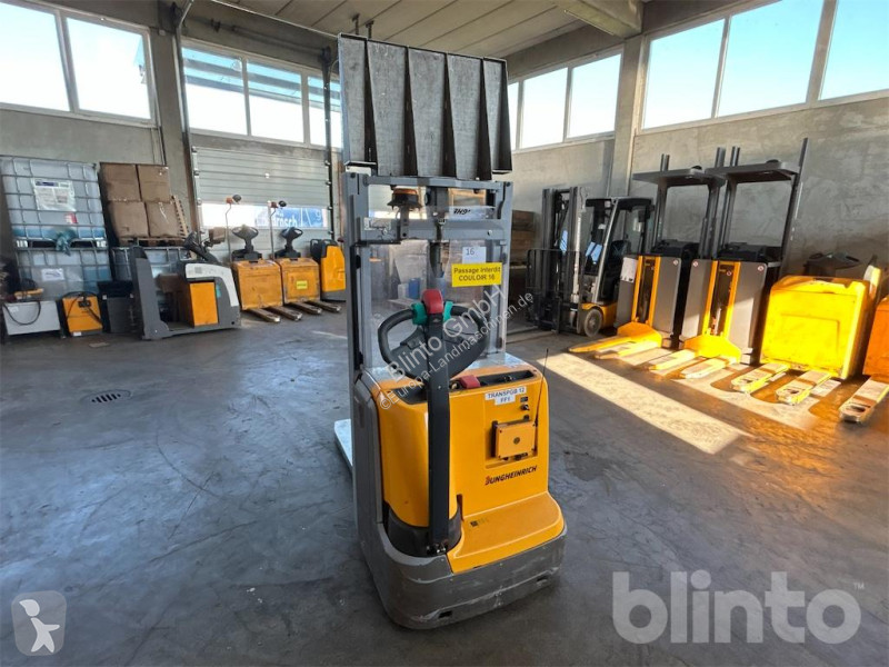 Gerbeur Jungheinrich EJC112z