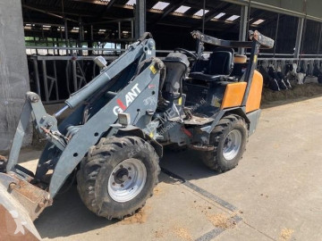 Giant front end bucket