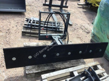 Chargeur frontal Mehrtens Gummischieber 2,00 m