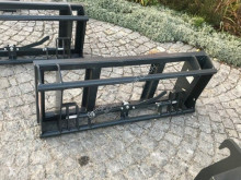Equipos cargador frontal Avant Adapter pass. zu Euro Aufnahme
