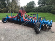 نثر Meyer 6 meter schijveneg bemester معدات النثر مستعمل