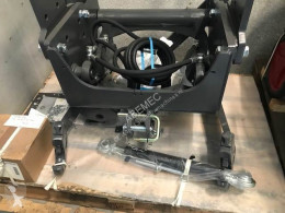 Zuidberg fronthef voor MF 5600&5700 serie 4 cil Pièces tracteur occasion