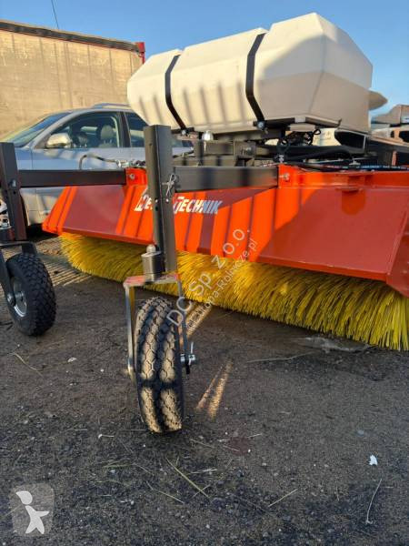 Utrustning Metal-Technik Kehrmaschine / Sweeper...