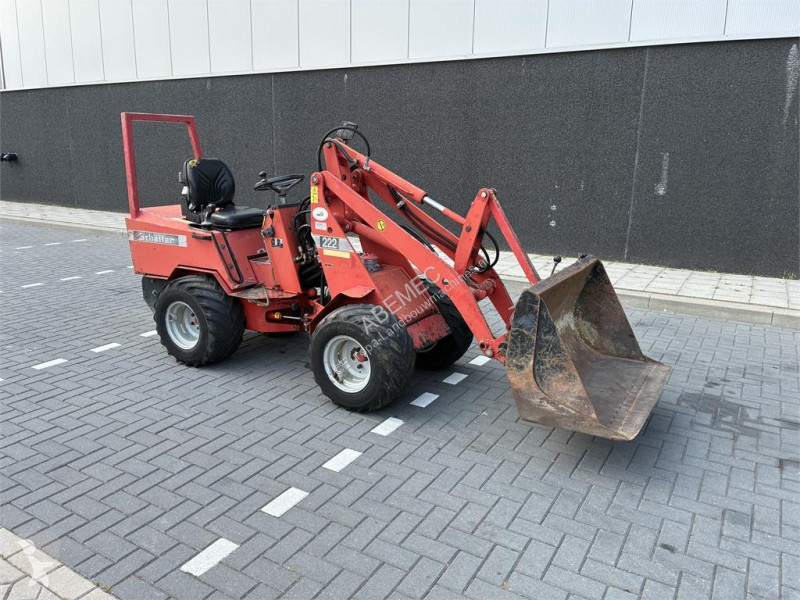 Utrustning  222 kniklader