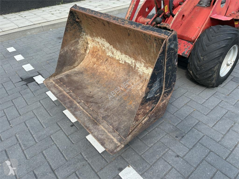 Utrustning  222 kniklader