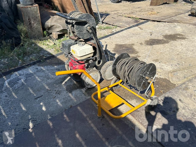 Reinigingsmaterieel   B270T