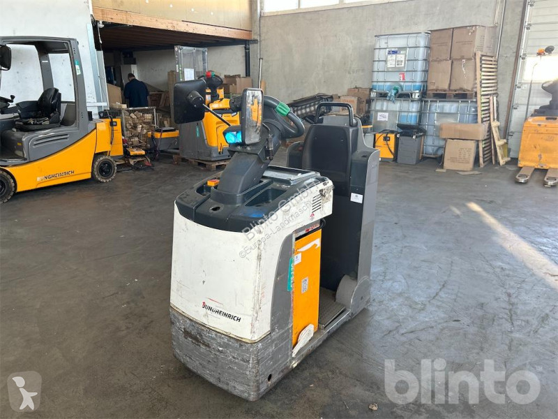 Tracteur de manutention Jungheinrich EZS