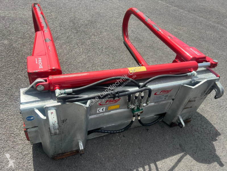 Utrustning Fliegl  Quaderballenzange