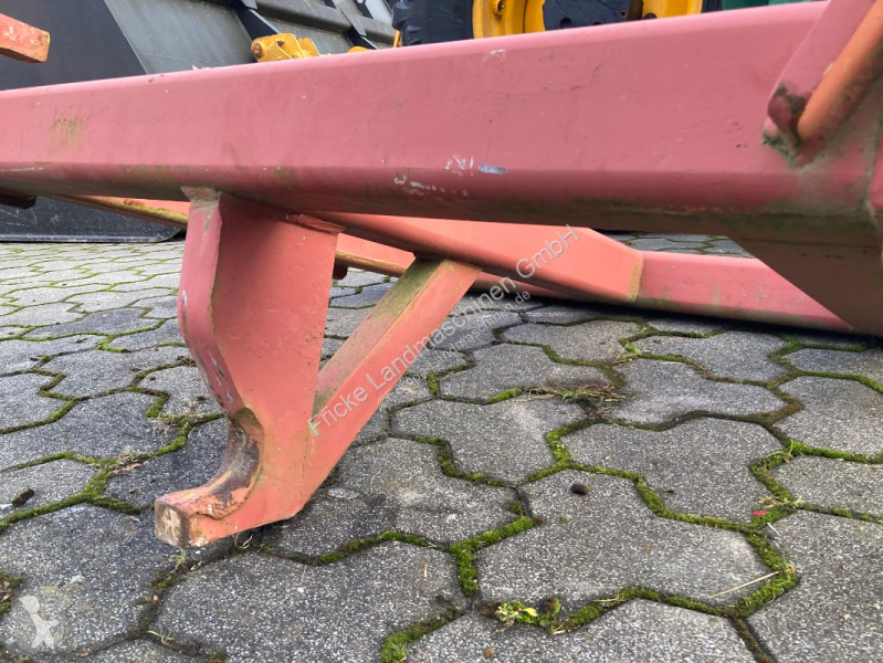 Udstyr   Lasthaken mit JCB Q-Fit Aufnahme
