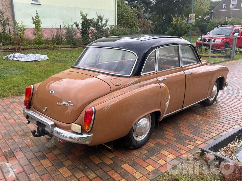 Furgoneta Wartburg 311
