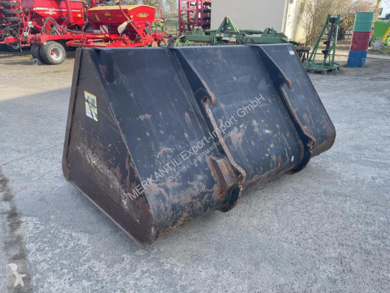 Utrustning JCB  Schaufel 2,50 + Palettengabel