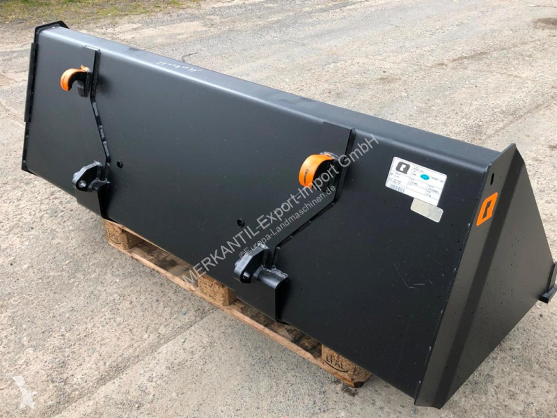 Udstyr   Schaufel universal 1,80 m Euro NEU