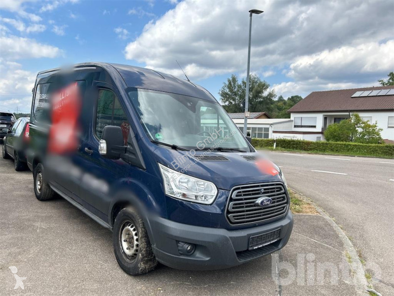 Véhicule utilitaire Ford  Transit
