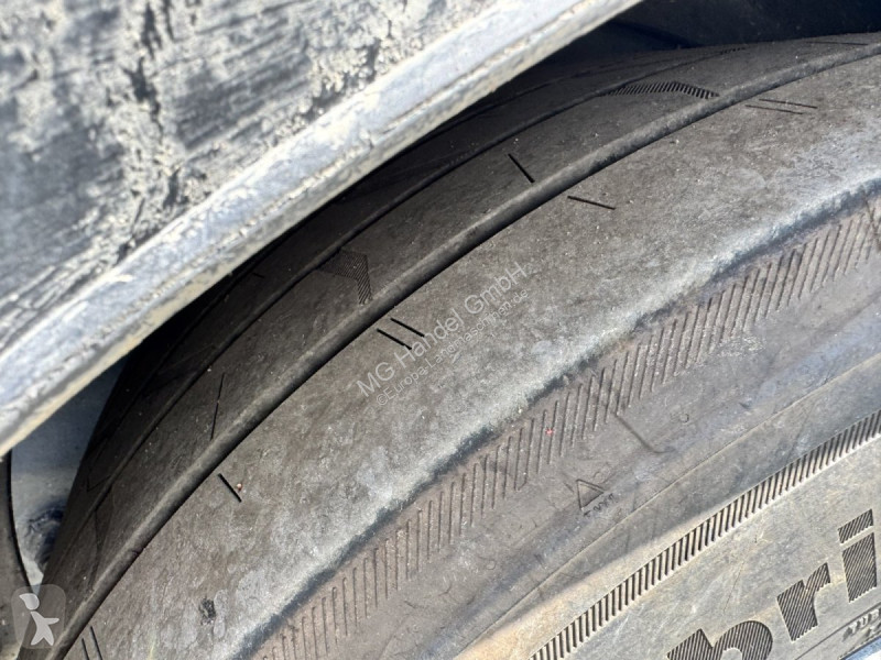 تفتيت، إعادة التدوير Komptech TERMINATOR 5000 S