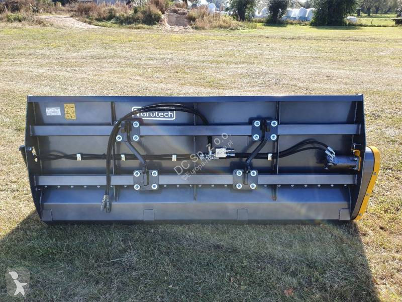 Udstyr Grutech Futterverteiler / Bucket with...
