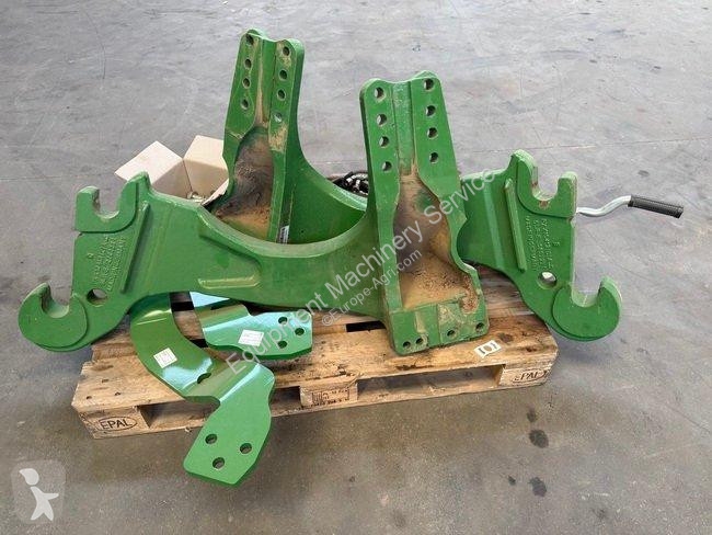 John Deere  VERSION 6 CYLINDRES equipments