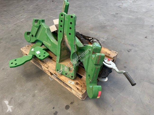 John Deere  VERSION 6 CYLINDRES equipments