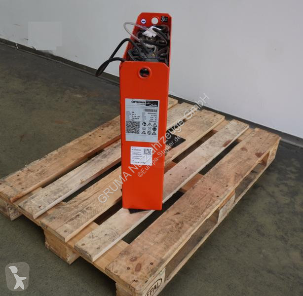 تجهيزات المناولة 24 Volt 2 PzB 150 Ah