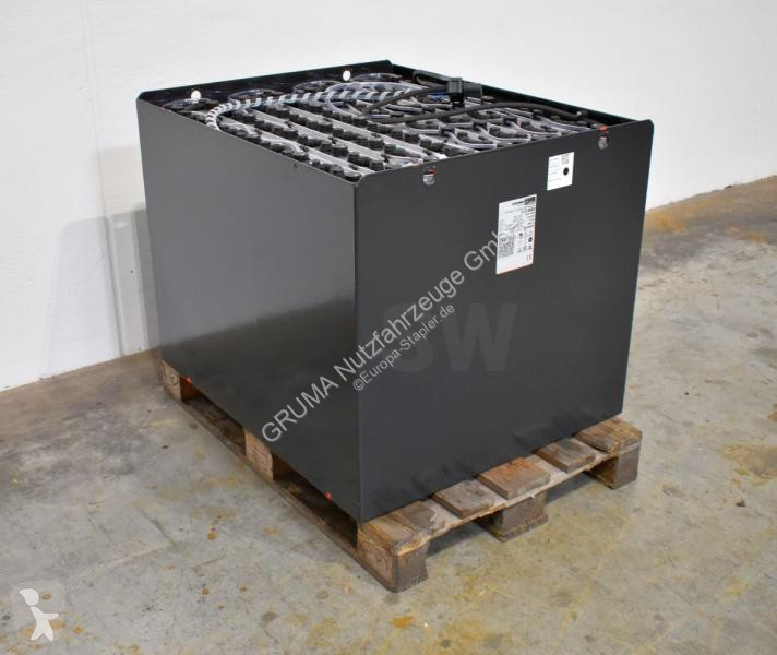 تجهيزات المناولة 80 Volt 5 PzS 775 Ah