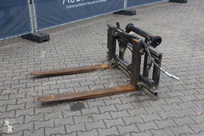 Подемно-транспортно оборудване вилица Manitou