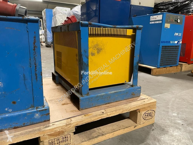 Magazijnmachines  48 Volt Acculader Heftruck...