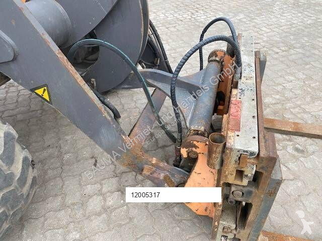 تجهيزات المناولة Volvo (5317) hydr. verst....