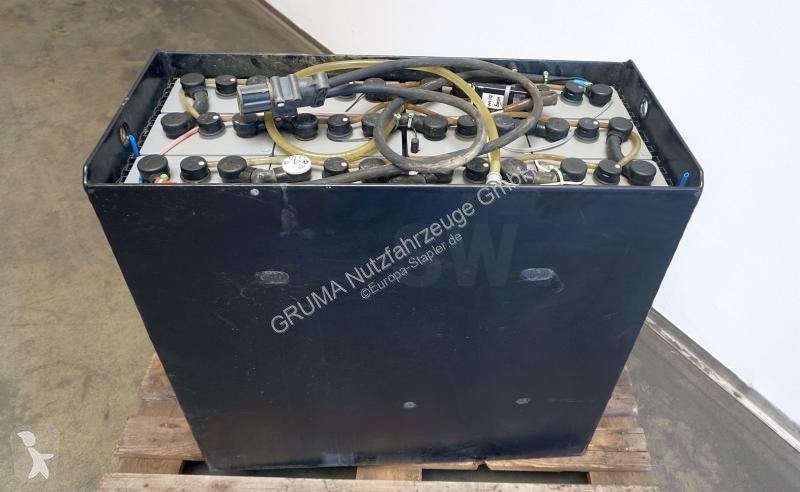 Magazijnmachines Hawker  24 Volt 6 PzS 930 Ah