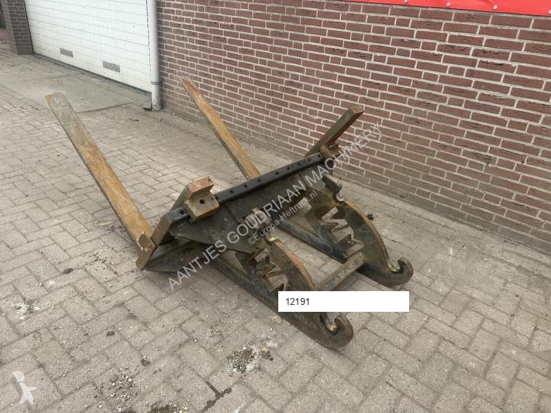 Echipamente pentru manipulare  Fourche à palettes