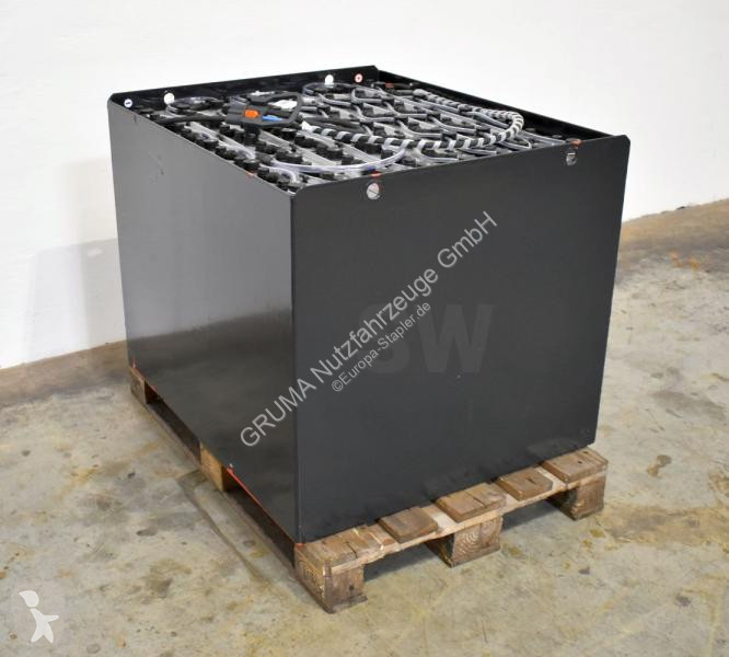 تجهيزات المناولة 80 Volt 5 PzS 775 Ah