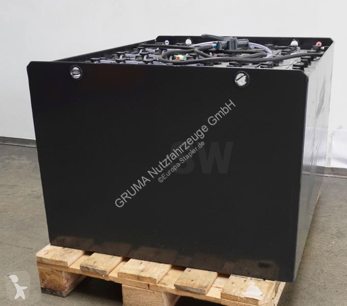 تجهيزات المناولة 80 Volt 5 PzS 625 Ah