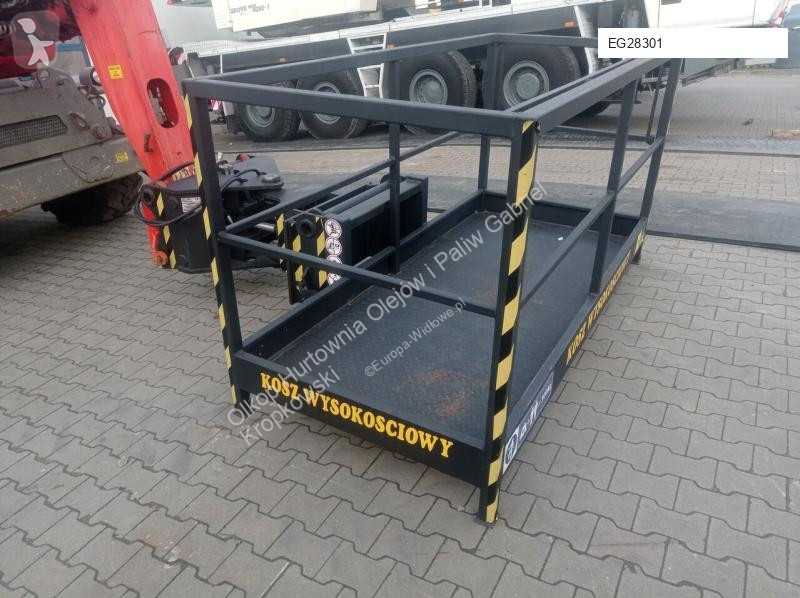 Echipamente pentru manipulare Manitou Sprak...