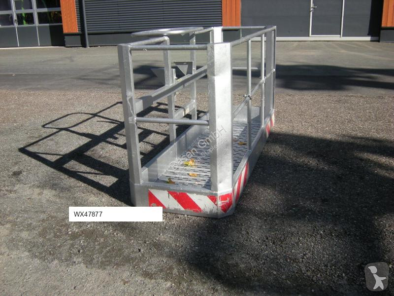 تجهيزات المناولة  Arbeitskorb für Snorkellift...