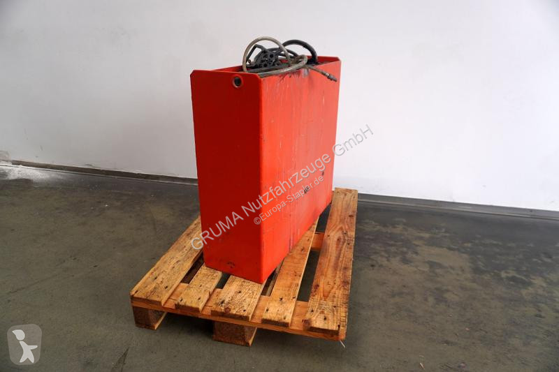 Manipulačné príslušenstvo   24 Volt 4 PzS 620 Ah