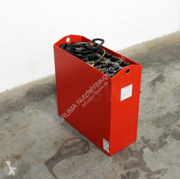 Manipulačné príslušenstvo   24 Volt 3 PzB 225 Ah