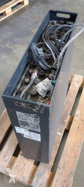 Manipulačné príslušenstvo   24 Volt 3 PzS 465 Ah
