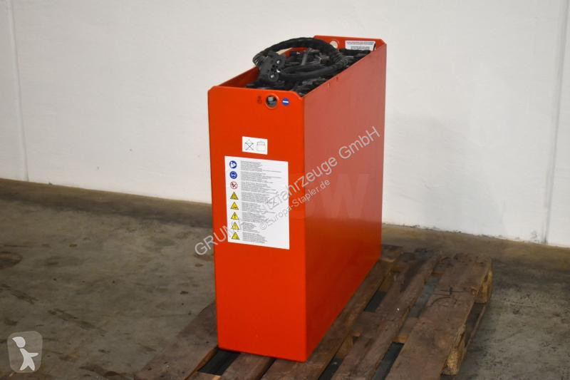 Manipulačné príslušenstvo   24 Volt 4 PzS 620 Ah