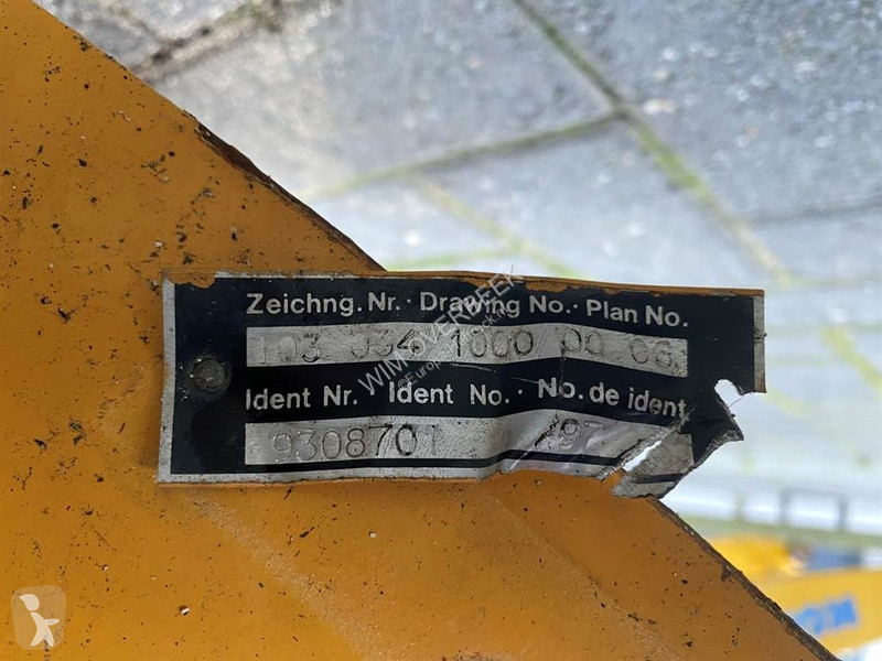 تجهيزات المناولة Liebherr...