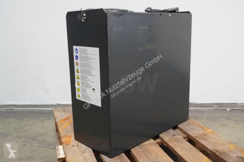 Manipulačné príslušenstvo   24 Volt 3 PzS 375 Ah
