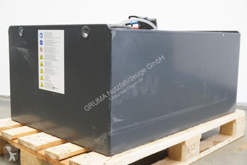 Manipulačné príslušenstvo   80 Volt 4 PzS 320 Ah
