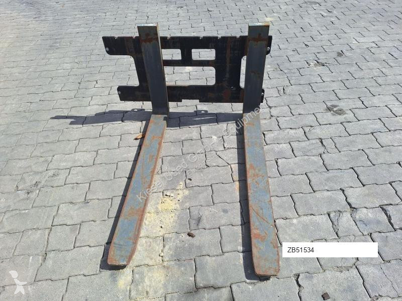 تجهيزات المناولة Giant Palettengabel