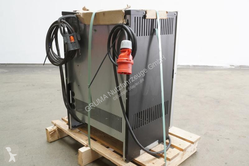 تجهيزات المناولة   D 400 G 48V/120 Wa Puls S
