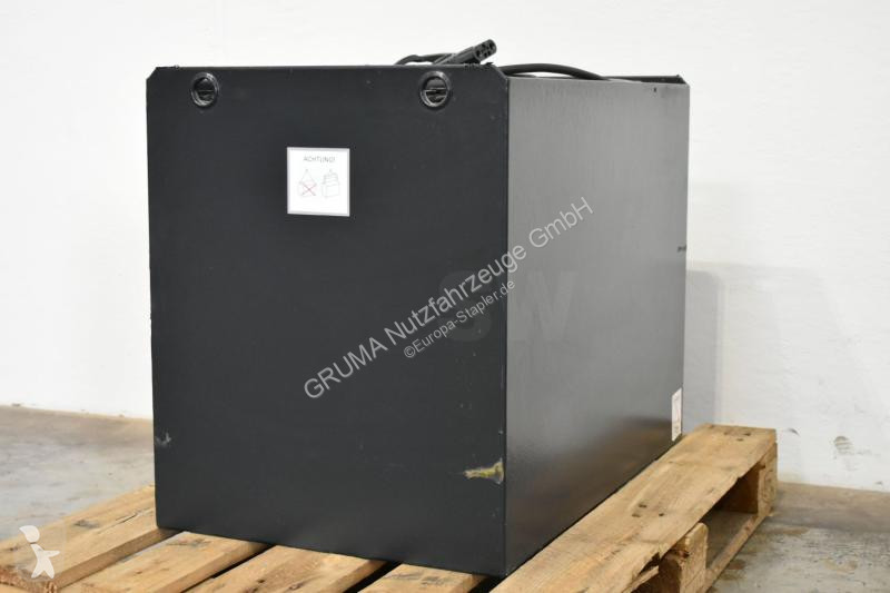تجهيزات المناولة   48 Volt 4 PzS 500 Ah