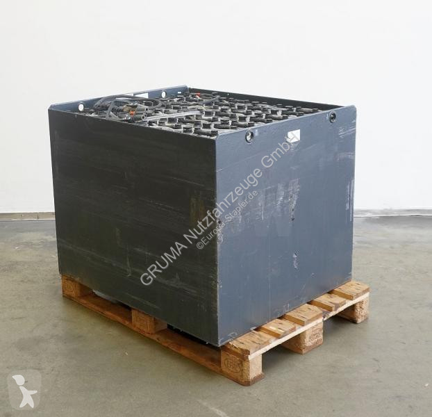 Equipamiento de manutención   80 Volt 5 PzS 775 Ah